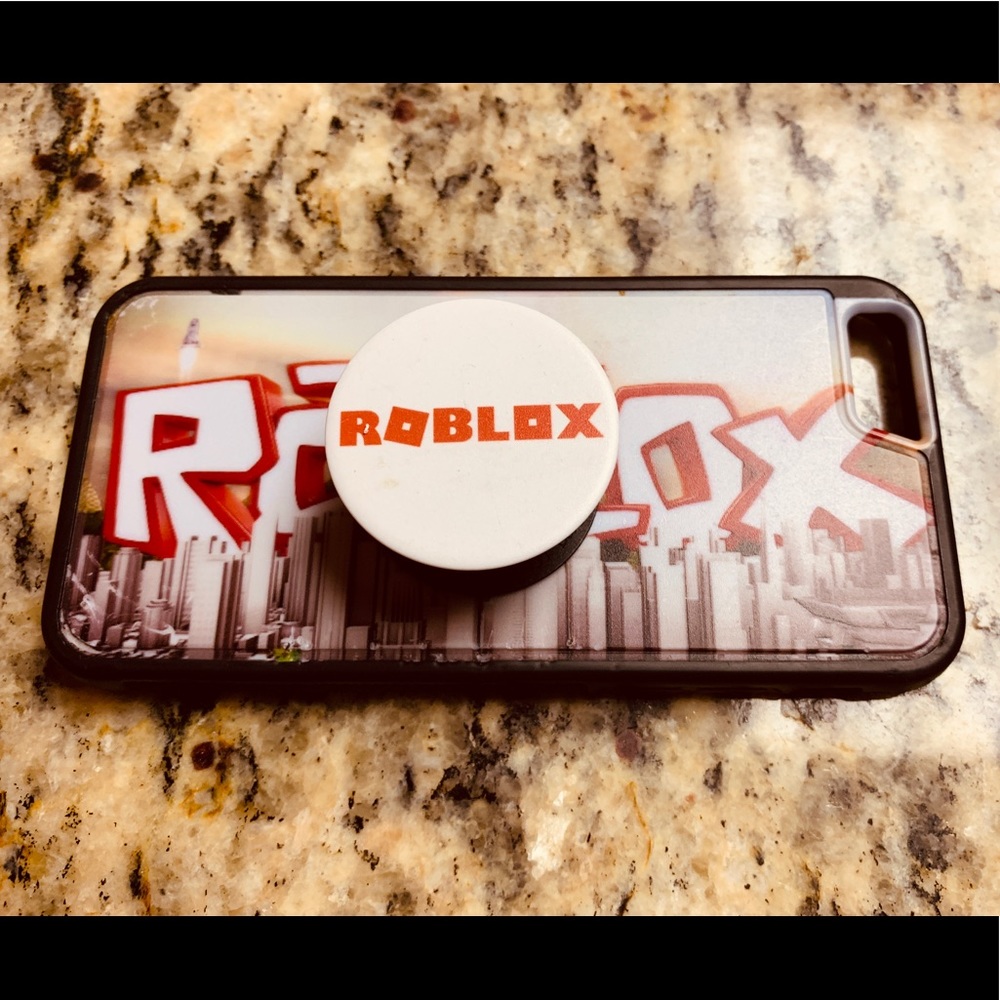 ROBLOX. iPhone 6S cover & pop socket